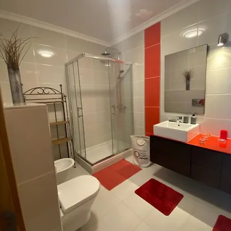 Luca * אלבופיירה