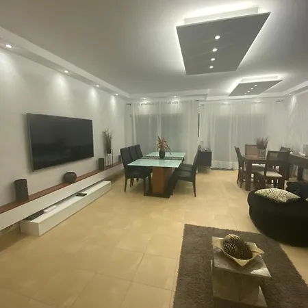 Luca * אלבופיירה