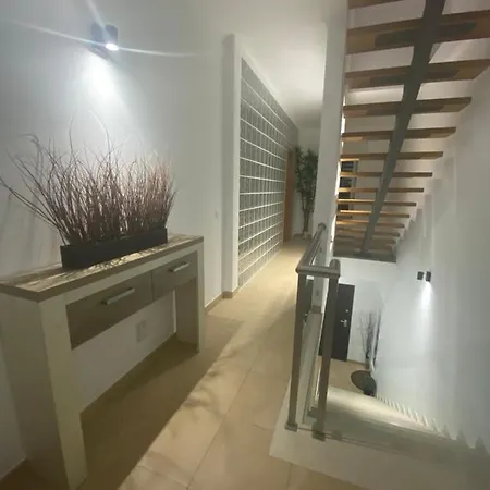 Luca אלבופיירה